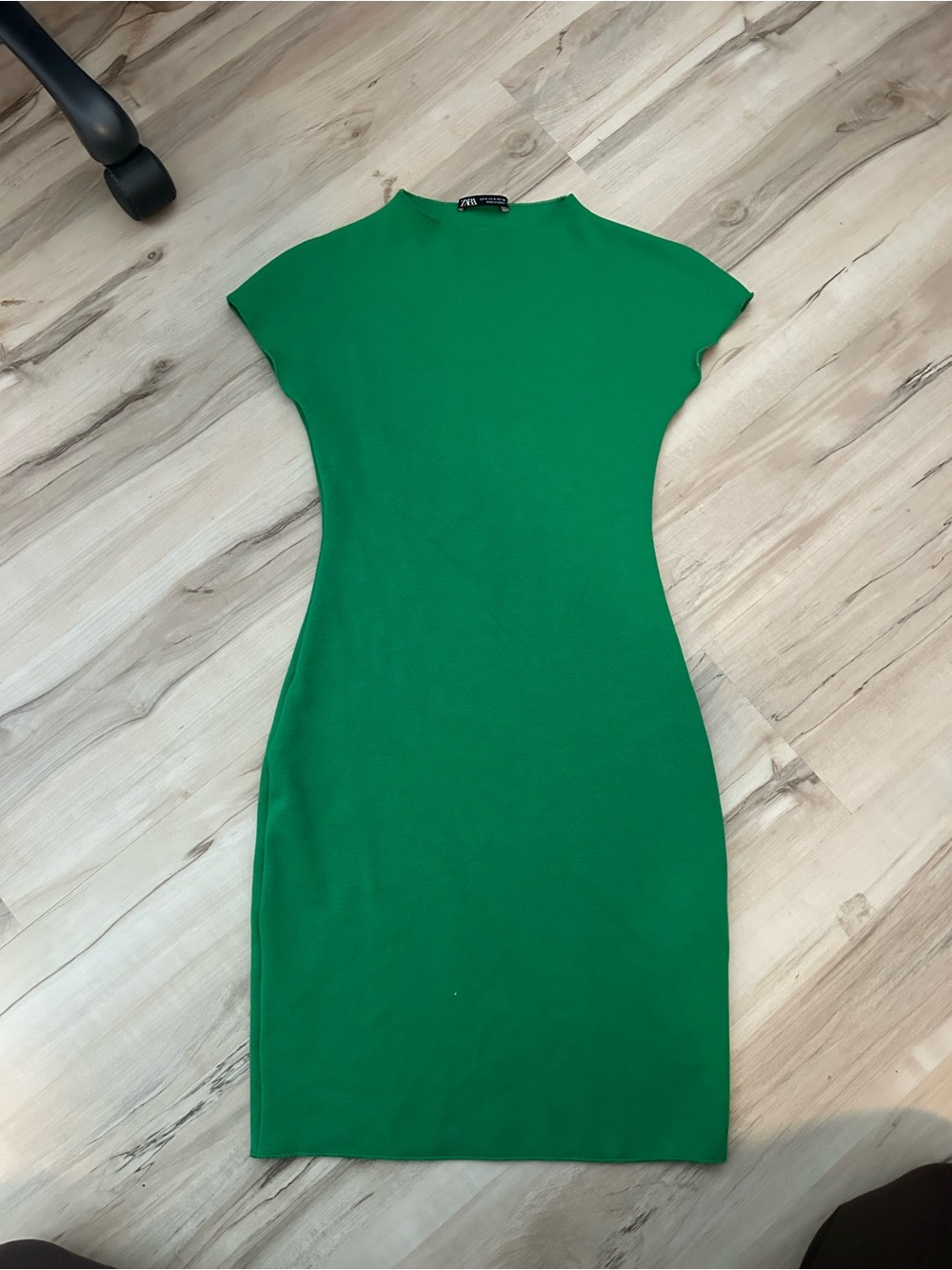 zara green midi dress